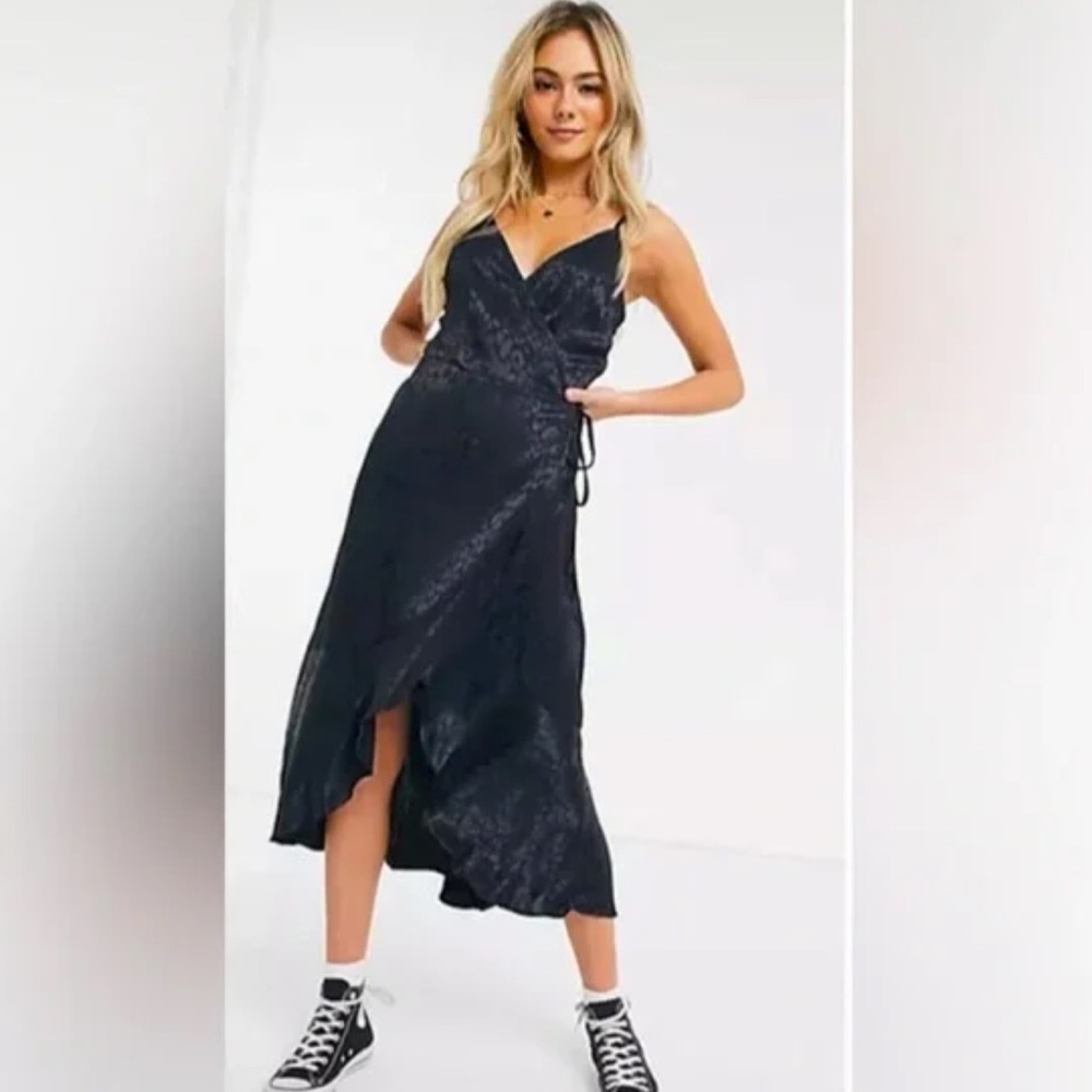 Abercrombie & Fitch Black Midi Wrap Dress